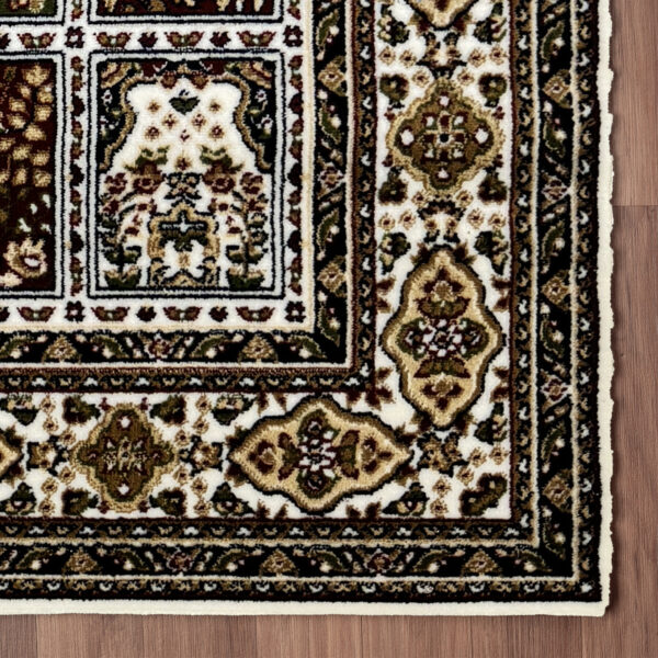 AQUARELA 27-22: A thick, colorful classic rug