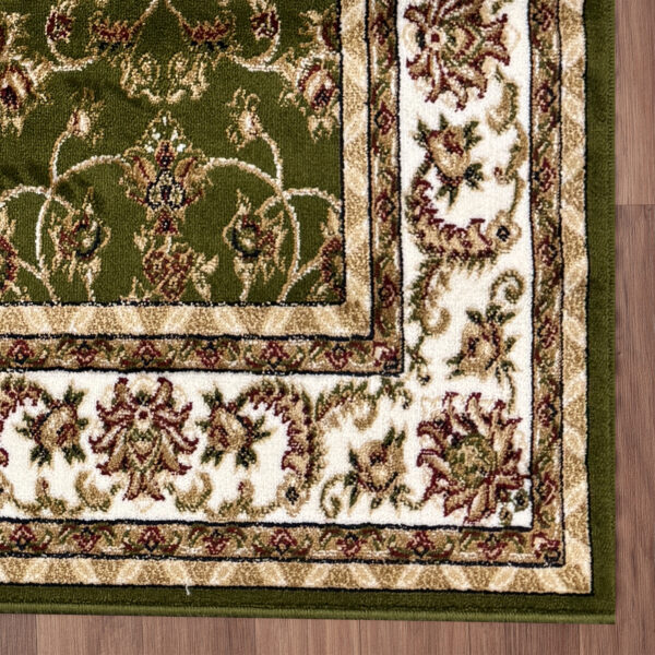 AQUARELA 24-11 Classic Thick Green Rug